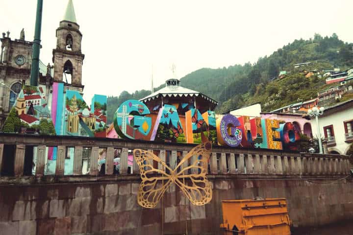 Photo by Sandra Diaz Morales on souvenir.com